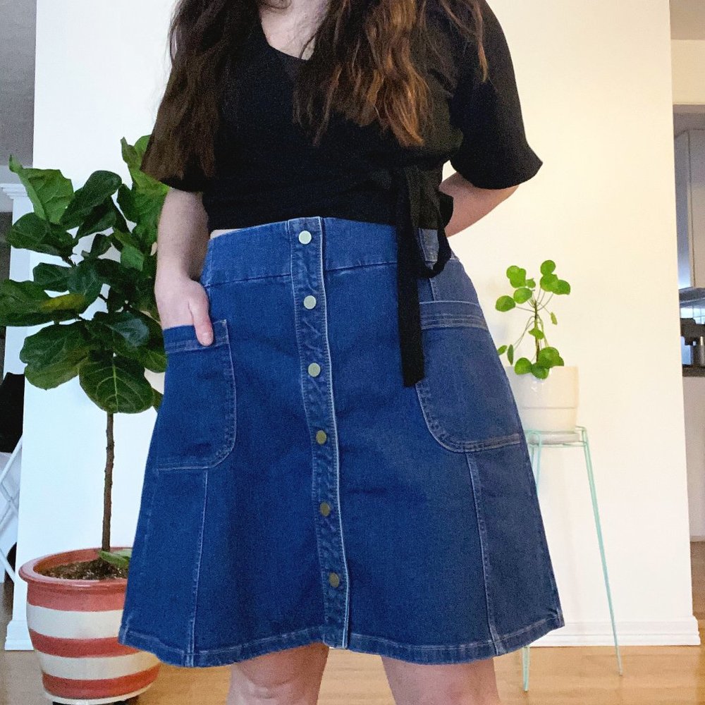 Boden Denim Skirt with Snaps Size 18